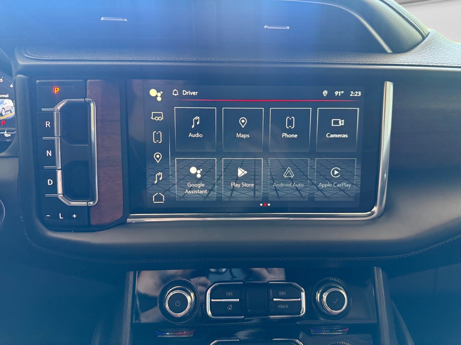 2023 GMC Yukon Denali Ultimate - Photo 27