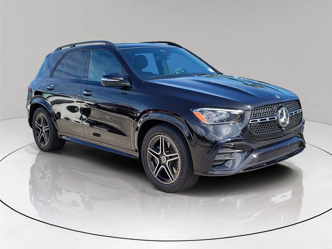 Certified Used 2026 Black Mercedes-Benz GLE 350 image 3