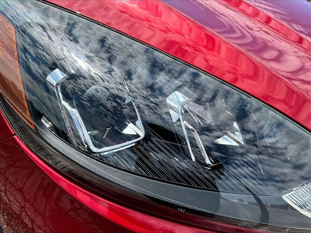 Used 2020 Red Ford SEL image 35