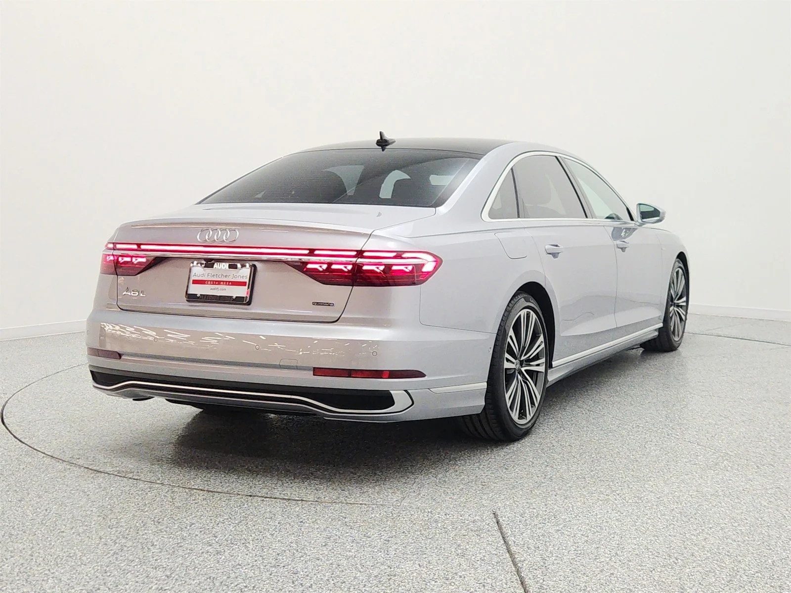 Used 2023 Florett Silver Metallic Audi L 55 TFSI quattro image 6