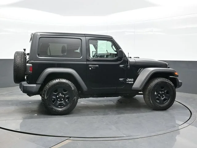Used 2021 Black Jeep Sport image 6
