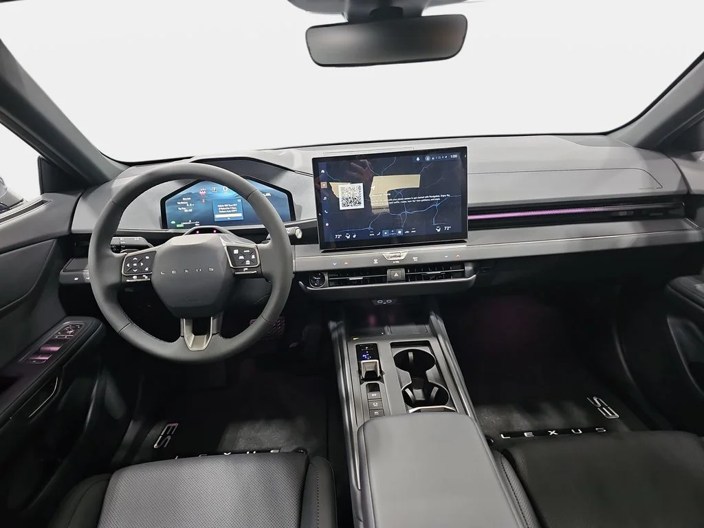 New 2026 Iridium Lexus PREMIUM AWD image 9
