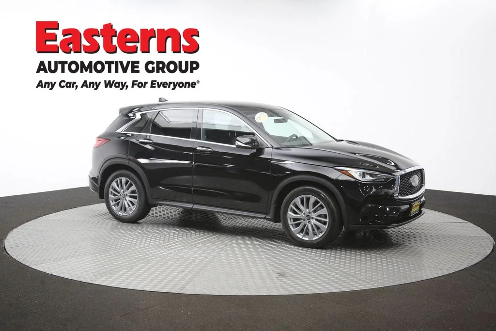 Used 2023 Black INFINITI PURE image 48