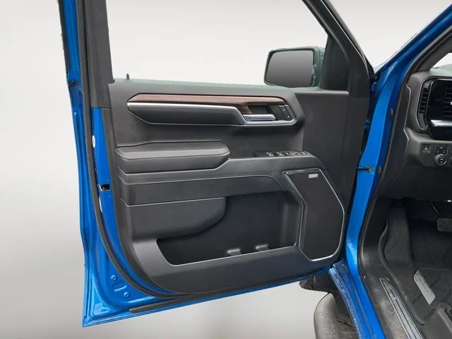 2023 Chevrolet Silverado 1500 RST - Photo 11