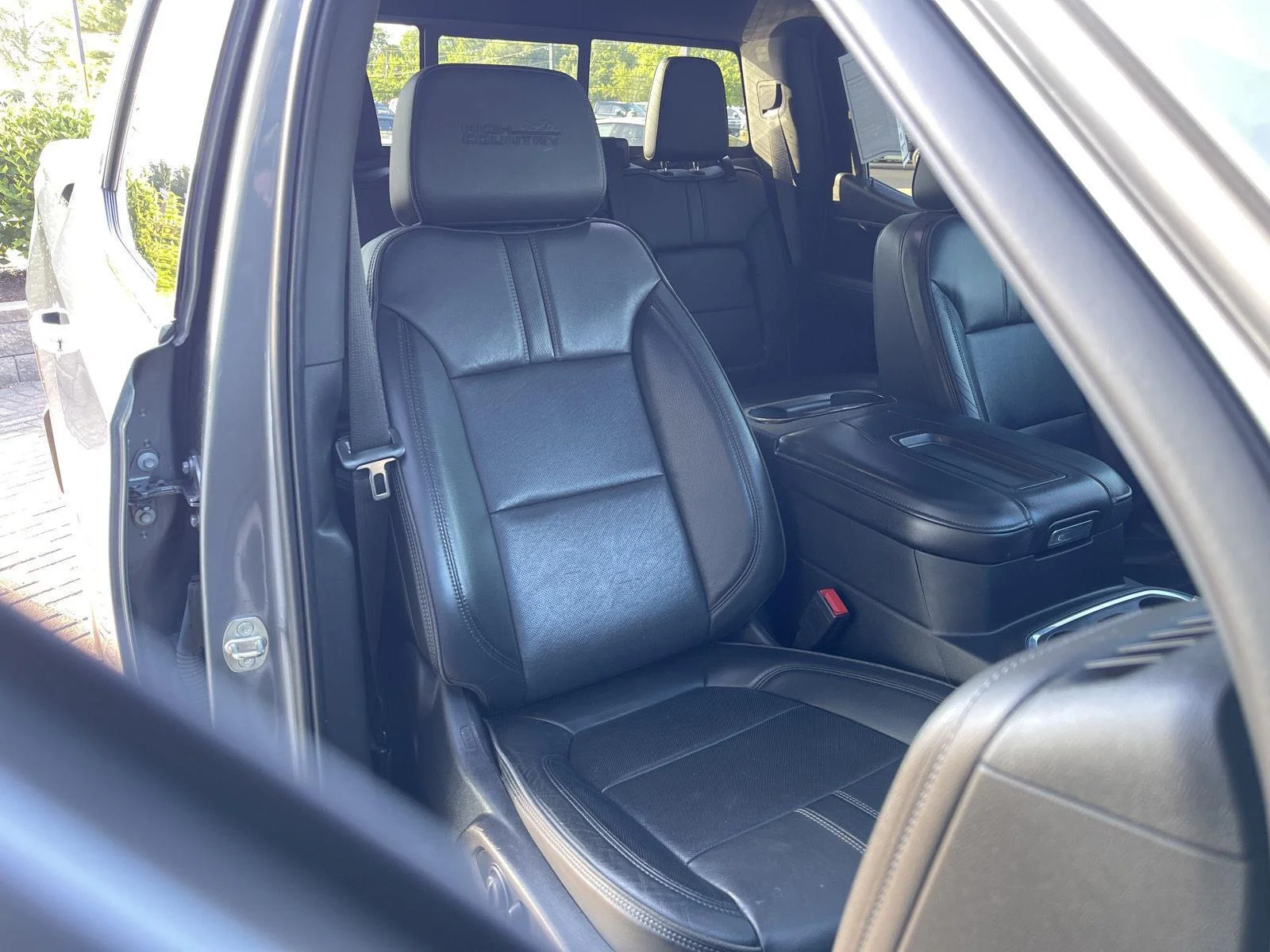 Used 2020 Satin Steel Metallic Chevrolet High Country image 36