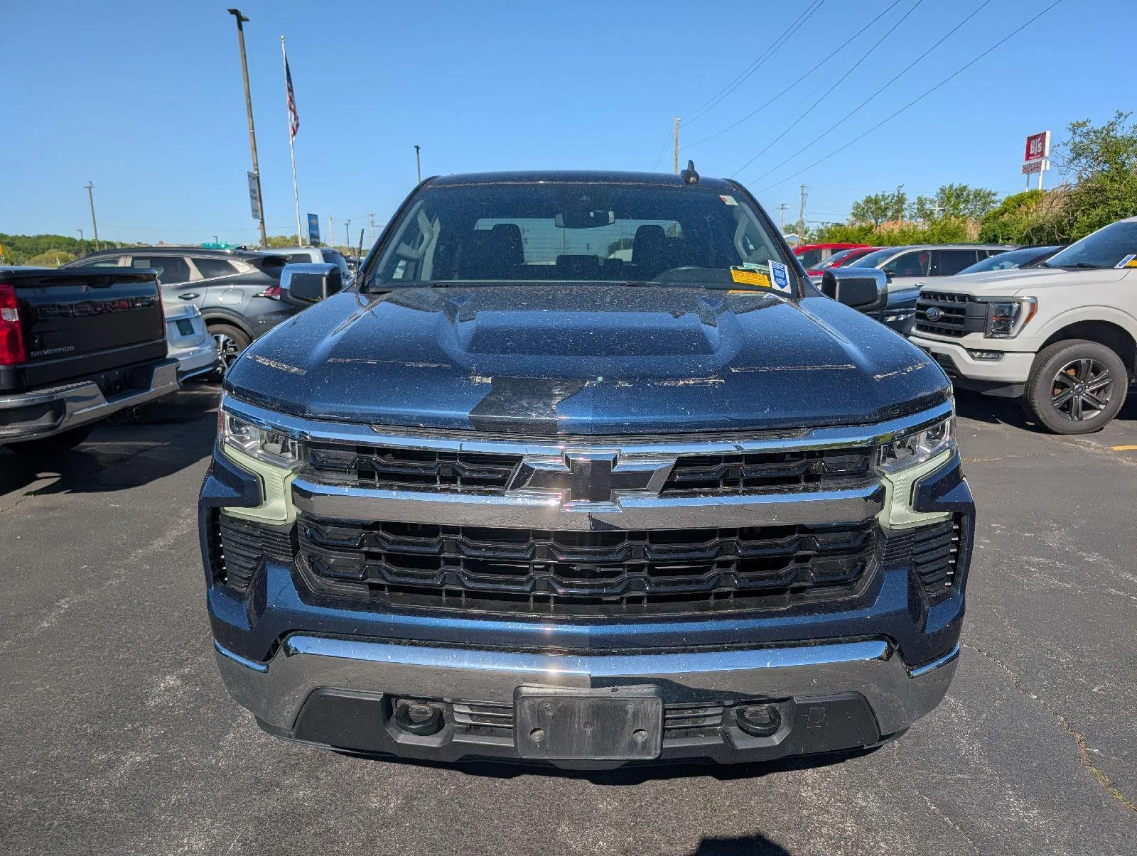 Used 2023 Northsky Blue Metallic Chevrolet LT image 2