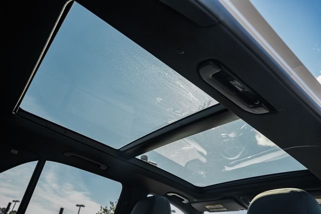 New 2026 Polar White Mercedes-Benz GLE 450 image 35