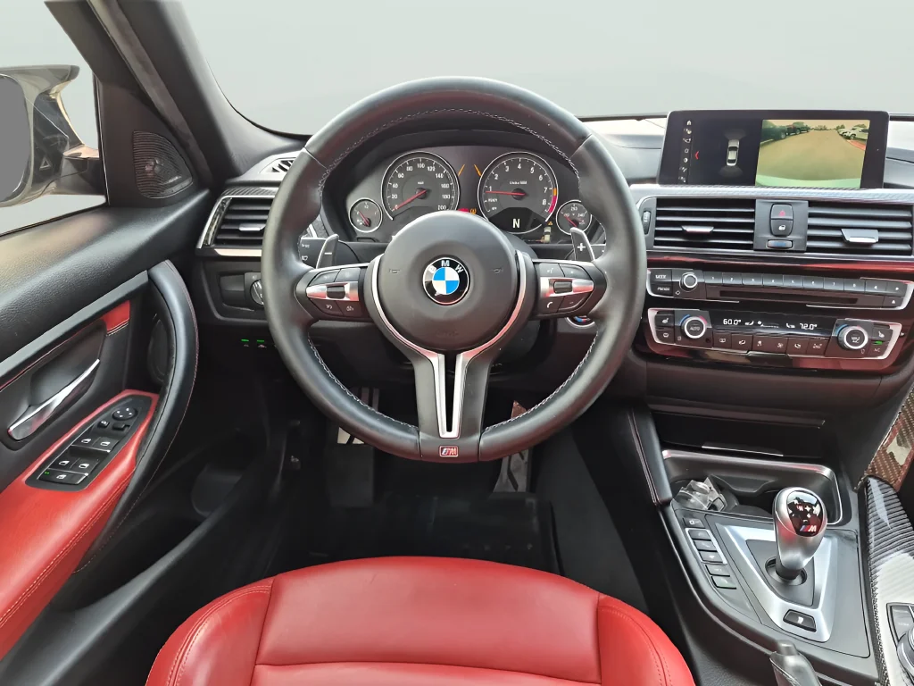 Used 2018 White BMW Base image 28