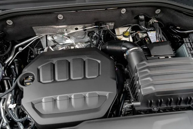 New 2026 Black Volkswagen 2.0T SE w/Technology image 35