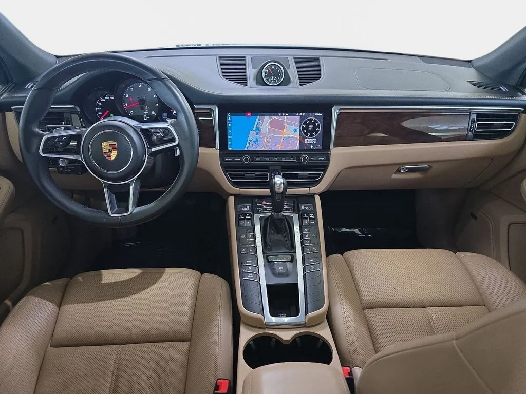 2021 Porsche Macan S - Photo 11