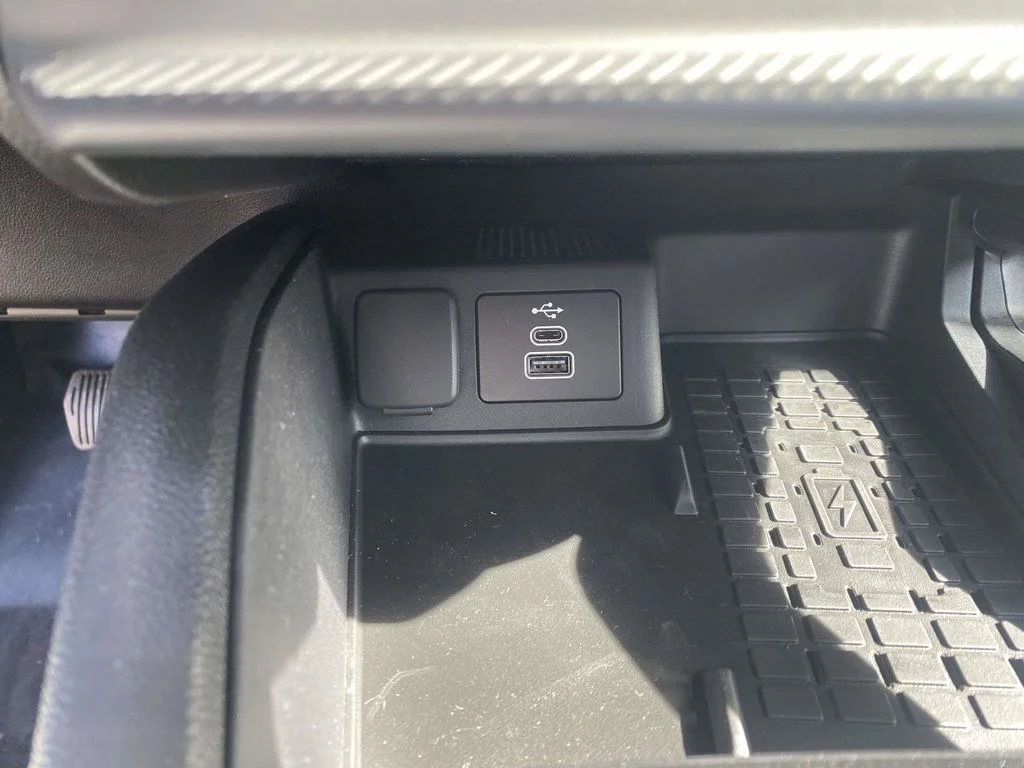 New 2025 Carbonized Gray Metallic Ford Badlands® image 23