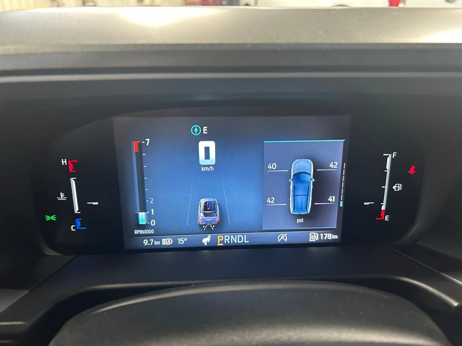 New 2026 Velocity Blue Metallic Ford Outer Banks image 20