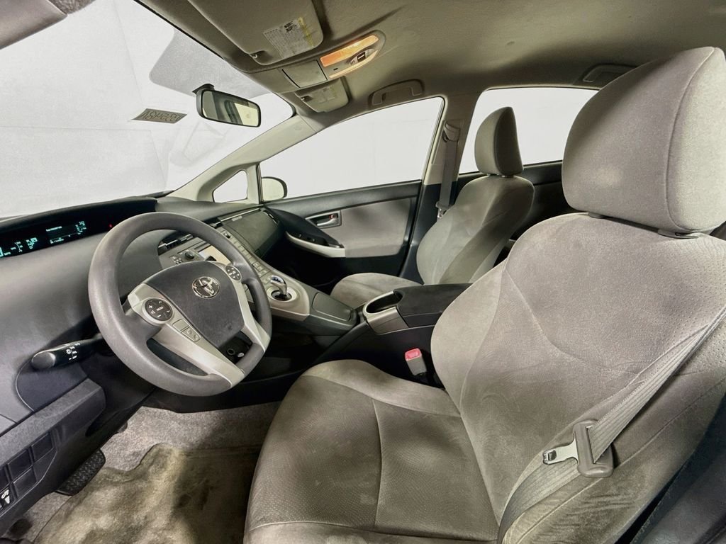 Used 2012 Sea Glass Pearl Toyota Two image 18