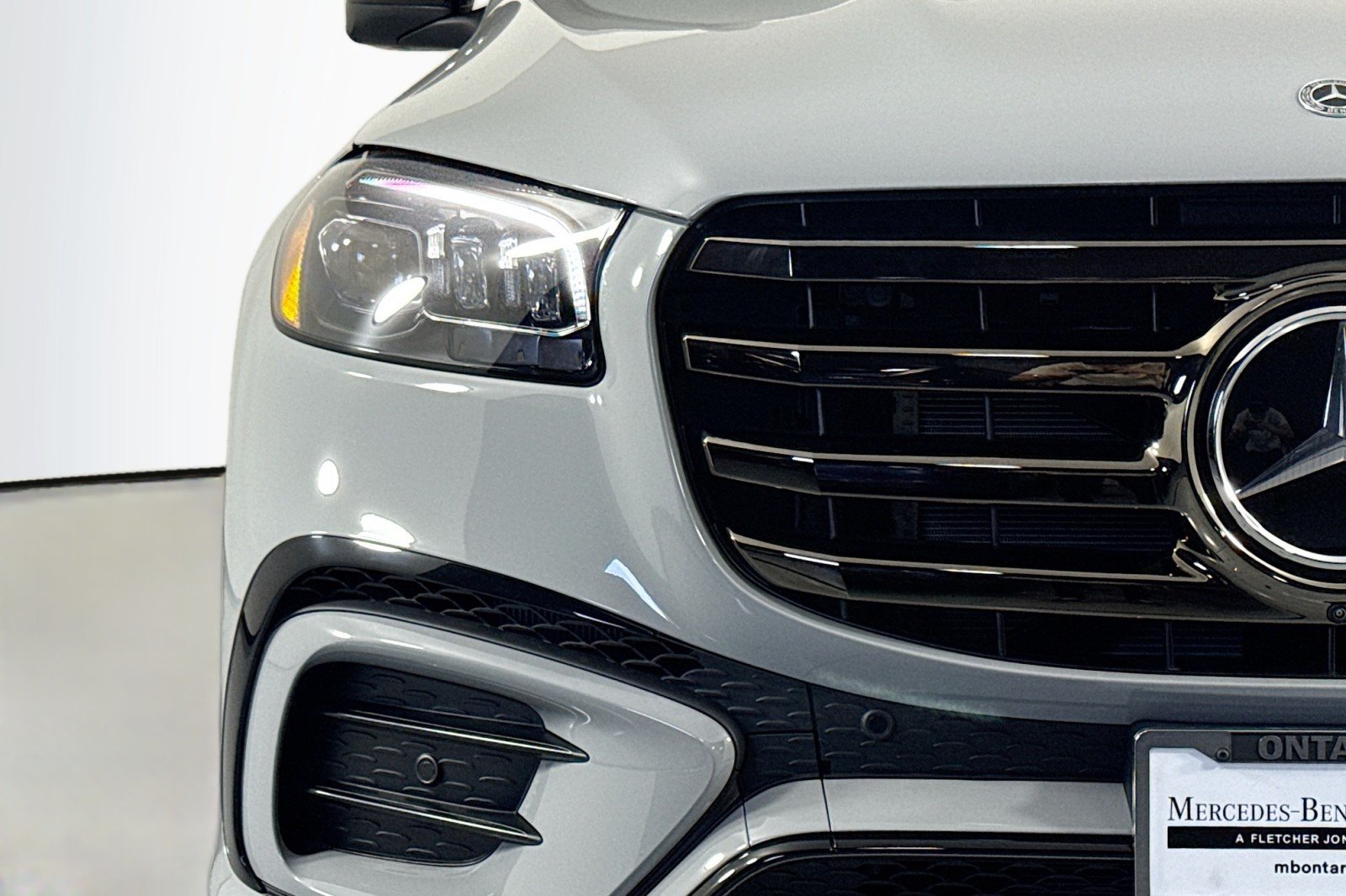 New 2026 MANUFAKTUR Alpine Grey Mercedes-Benz GLS 580 4MATIC® SUV image 14