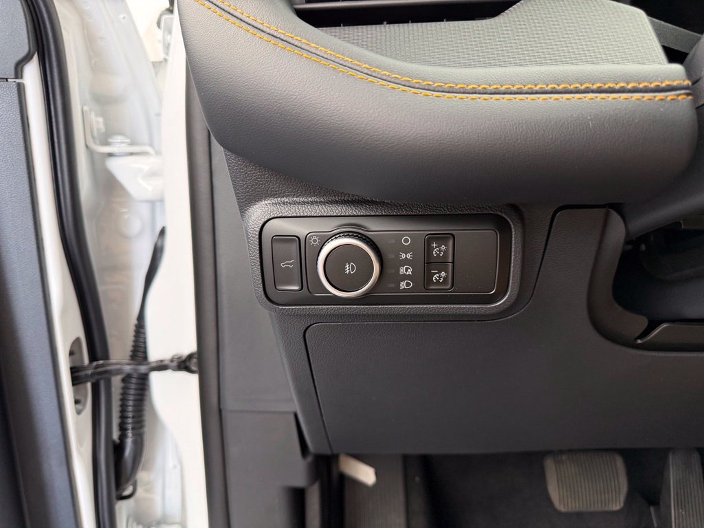 New 2026 Star White Metallic Tri-Coat Ford Tremor® image 46