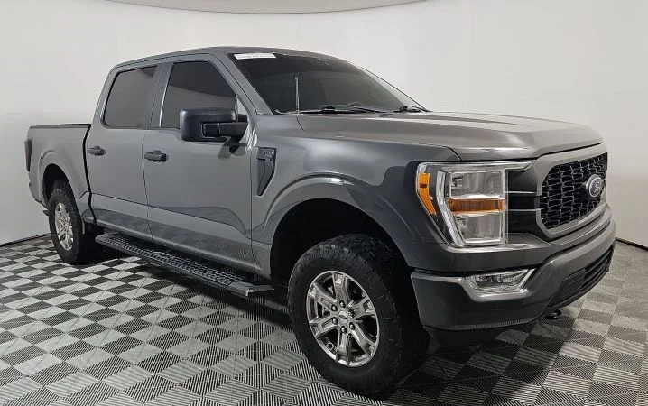 2021 Ford F-150 XL 4x4 SuperCrew 5-1/2 Box's photo
