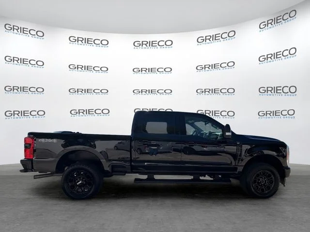 Used 2023 Black Metallic Ford XLT image 8