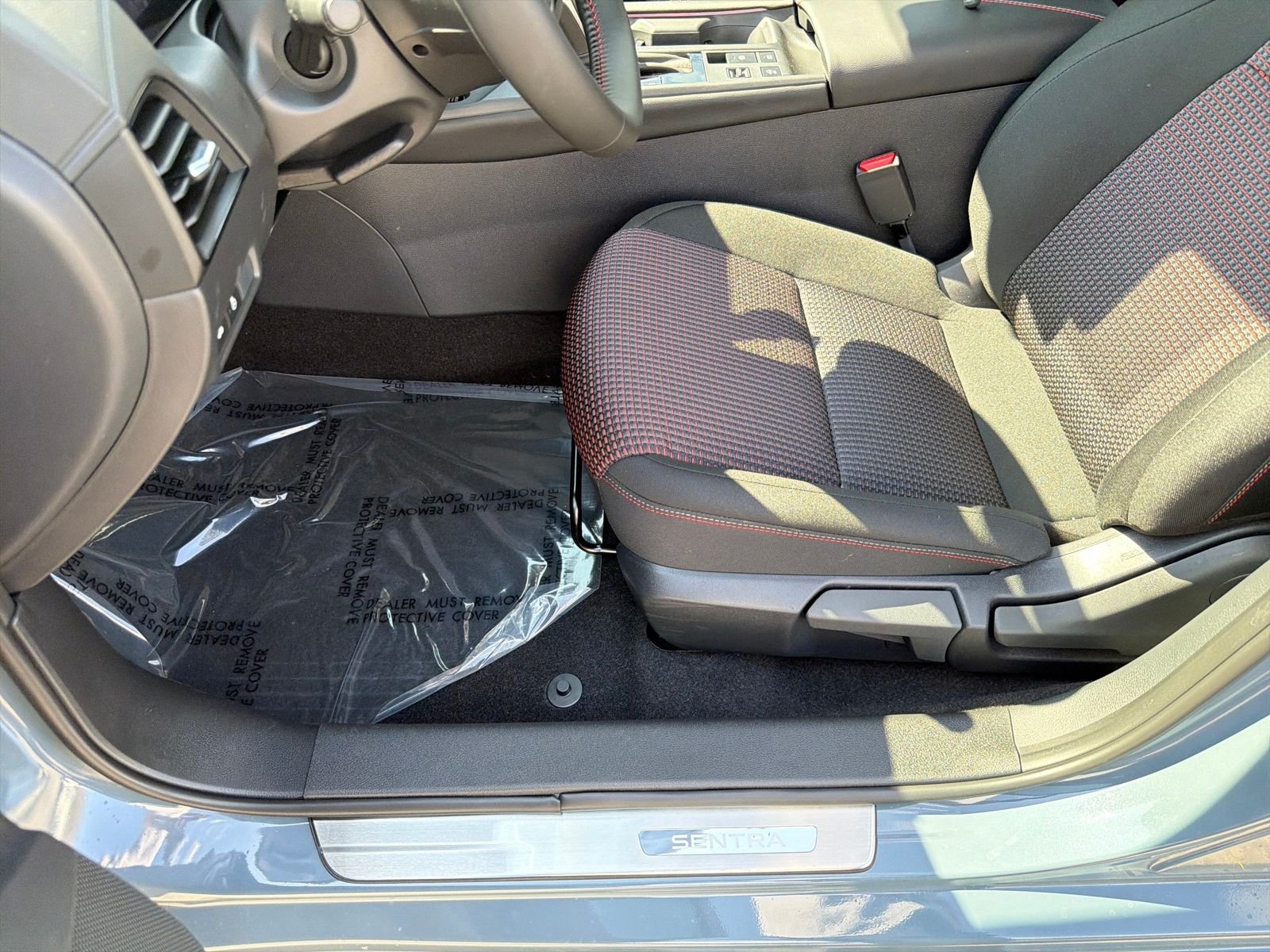 New 2026 Nissan Sentra SR 4D Sedan