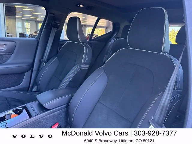 Used 2023 Black Volvo Ultimate image 5