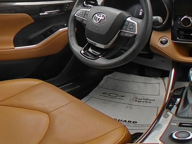 Used 2024 Beige Toyota Platinum image 38