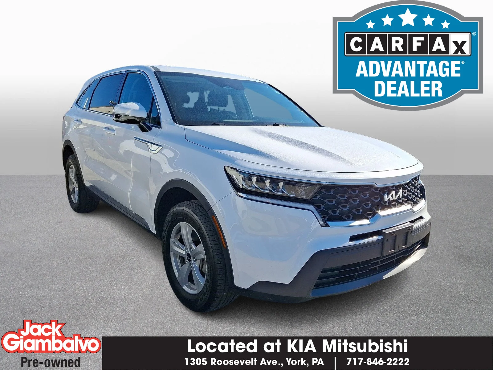 Certified Used 2023 White Kia LX image 1