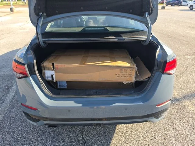 Used 2024 Gray Nissan SR image 7