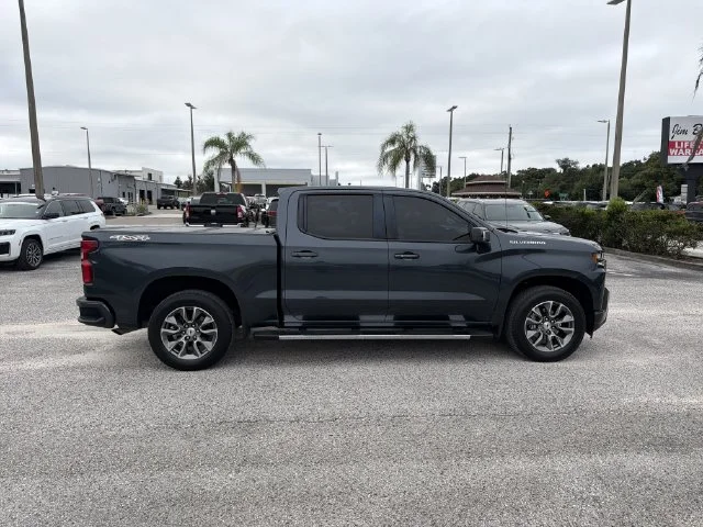 Used 2022 Gray Chevrolet RST image 3
