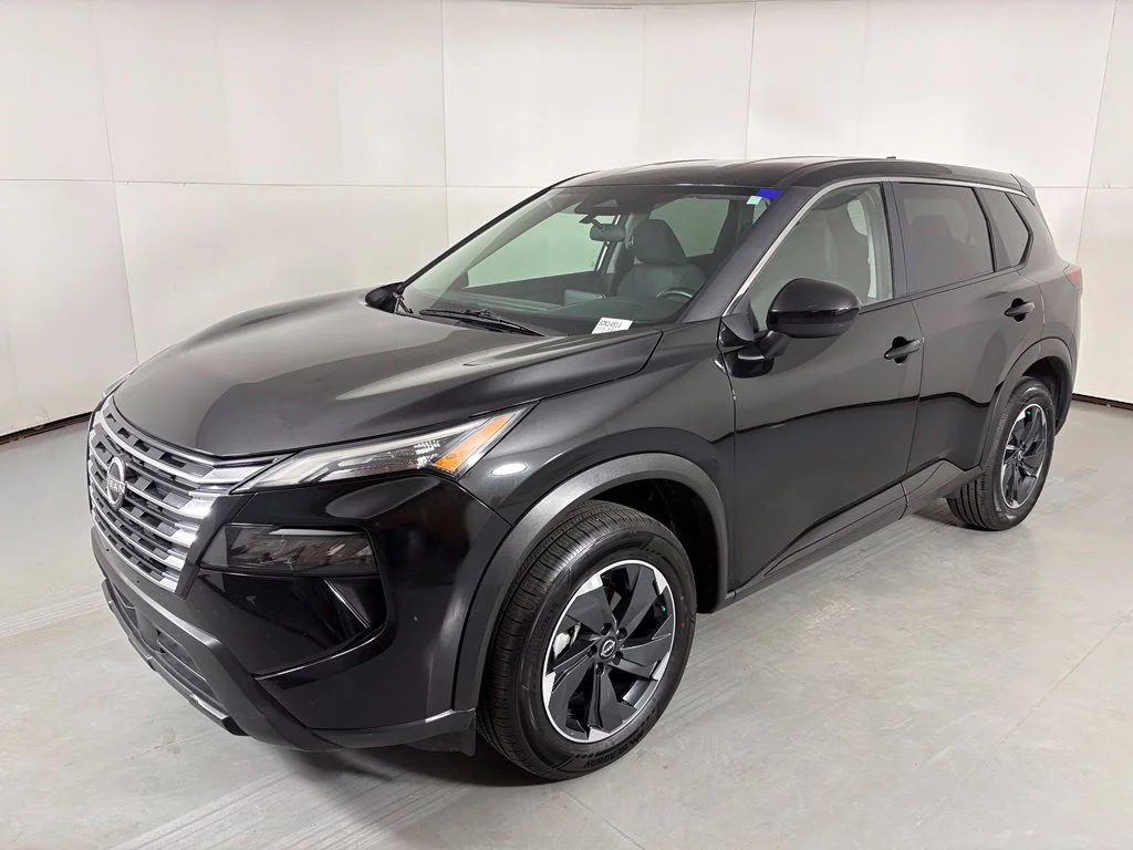 Used 2025 Black Nissan SV image 4