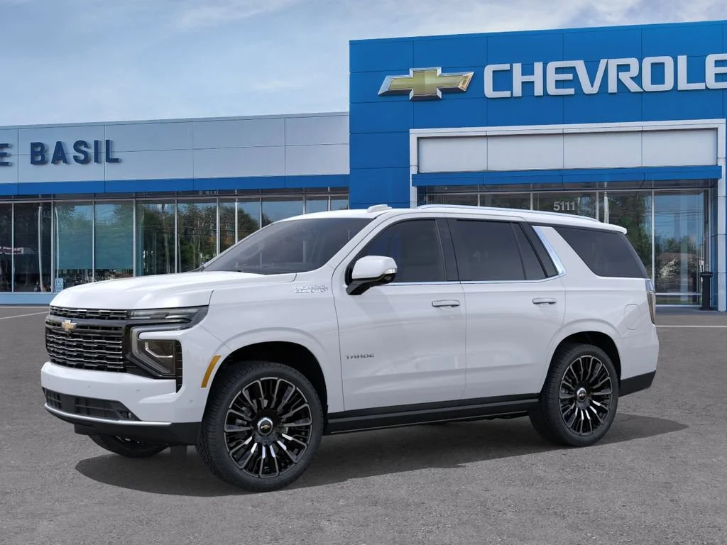 New 2026 Polar White Tricoat Chevrolet High Country image 2