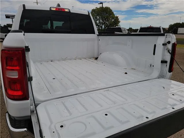 Used 2026 Bright White Clearcoat RAM Big Horn/Lone Star 4x4 Crew Cab 144.5 in. WB image 8
