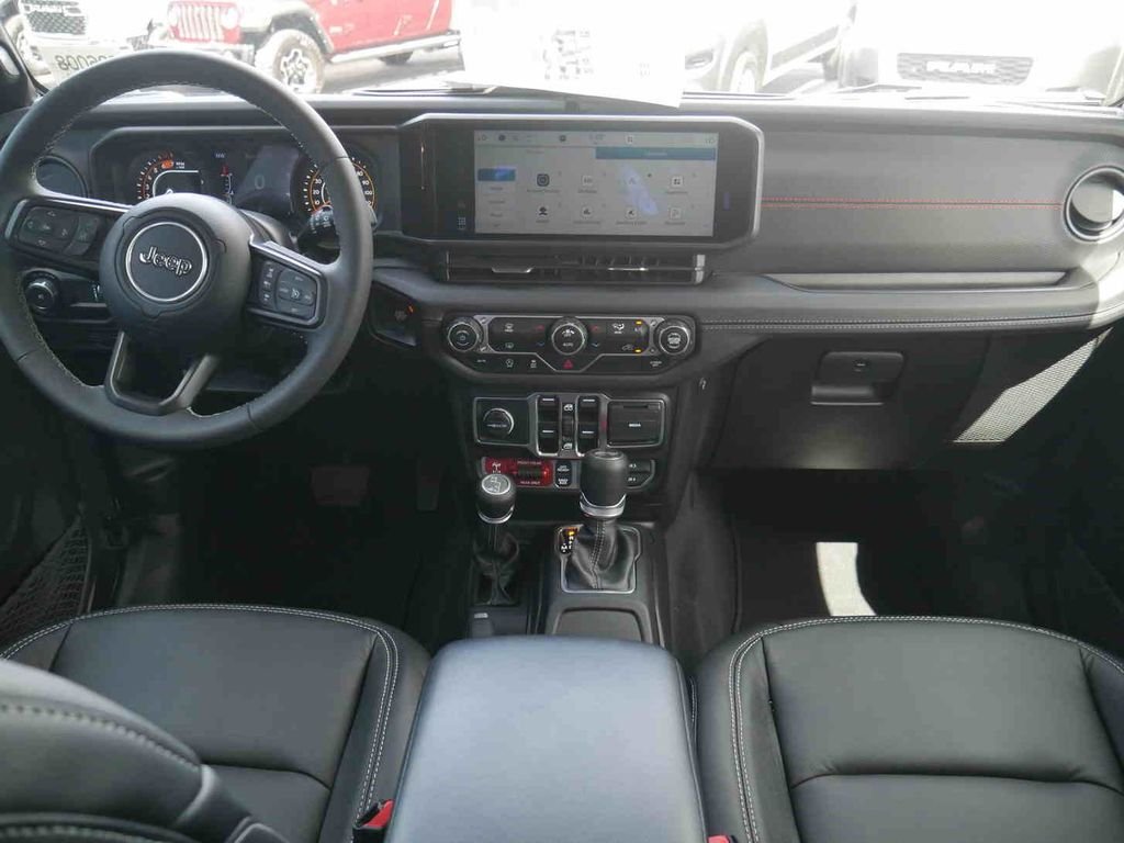 Used 2025 Gray Jeep Rubicon image 5