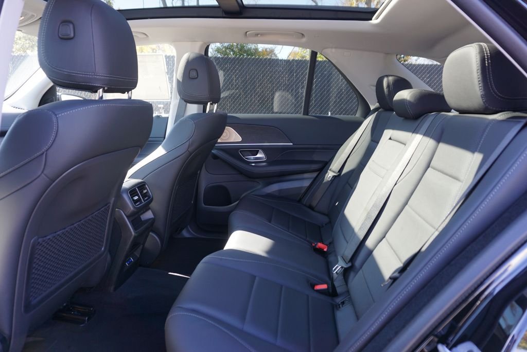 Used 2026 Black Mercedes-Benz GLE 350 image 13