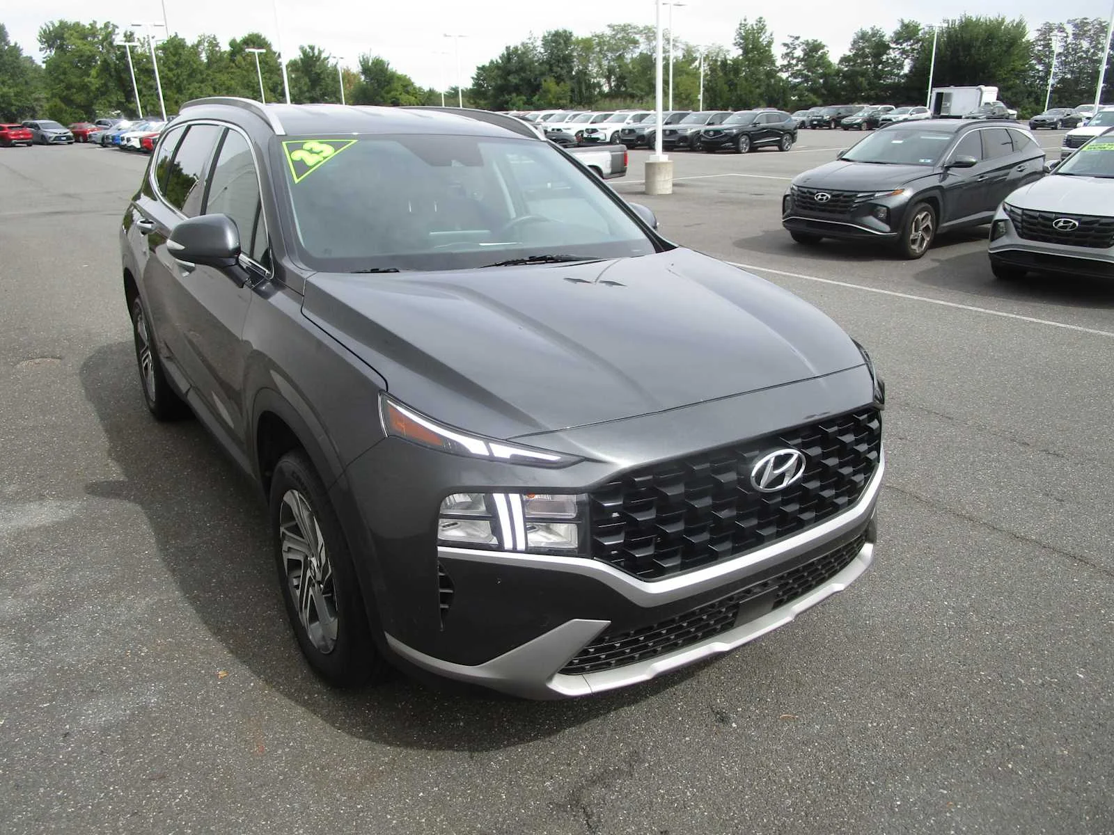 Used 2023 Portofino Gray Hyundai SEL image 3