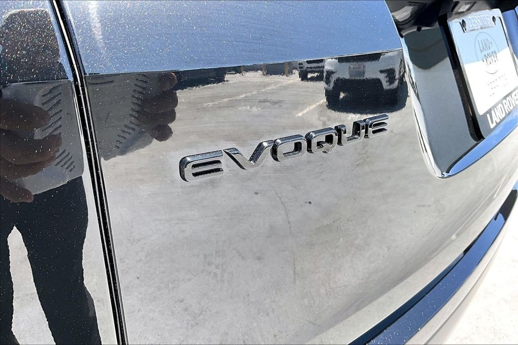 New 2026  Land Rover S image 9