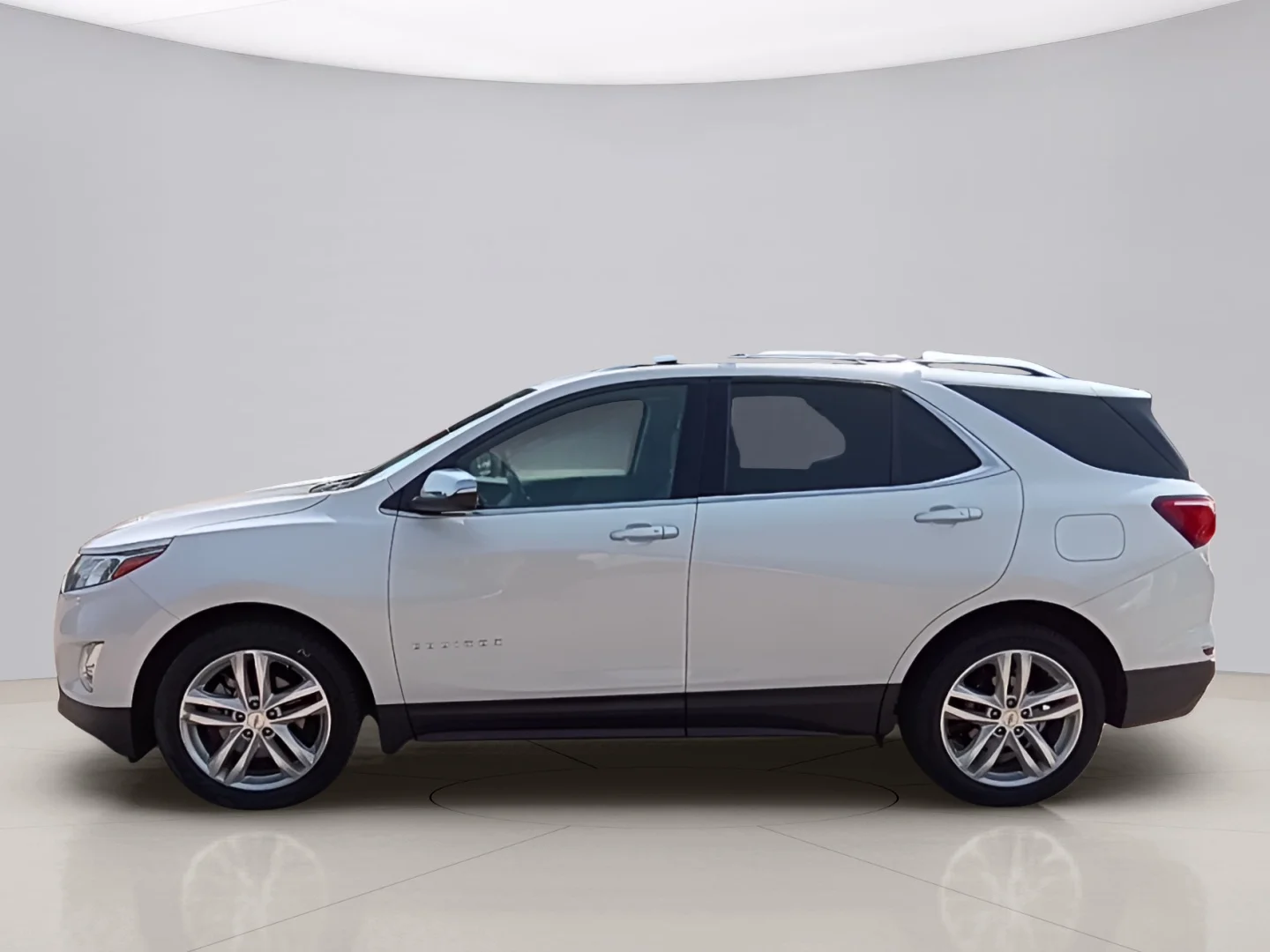 2018 Chevrolet Equinox Premier - Photo 2