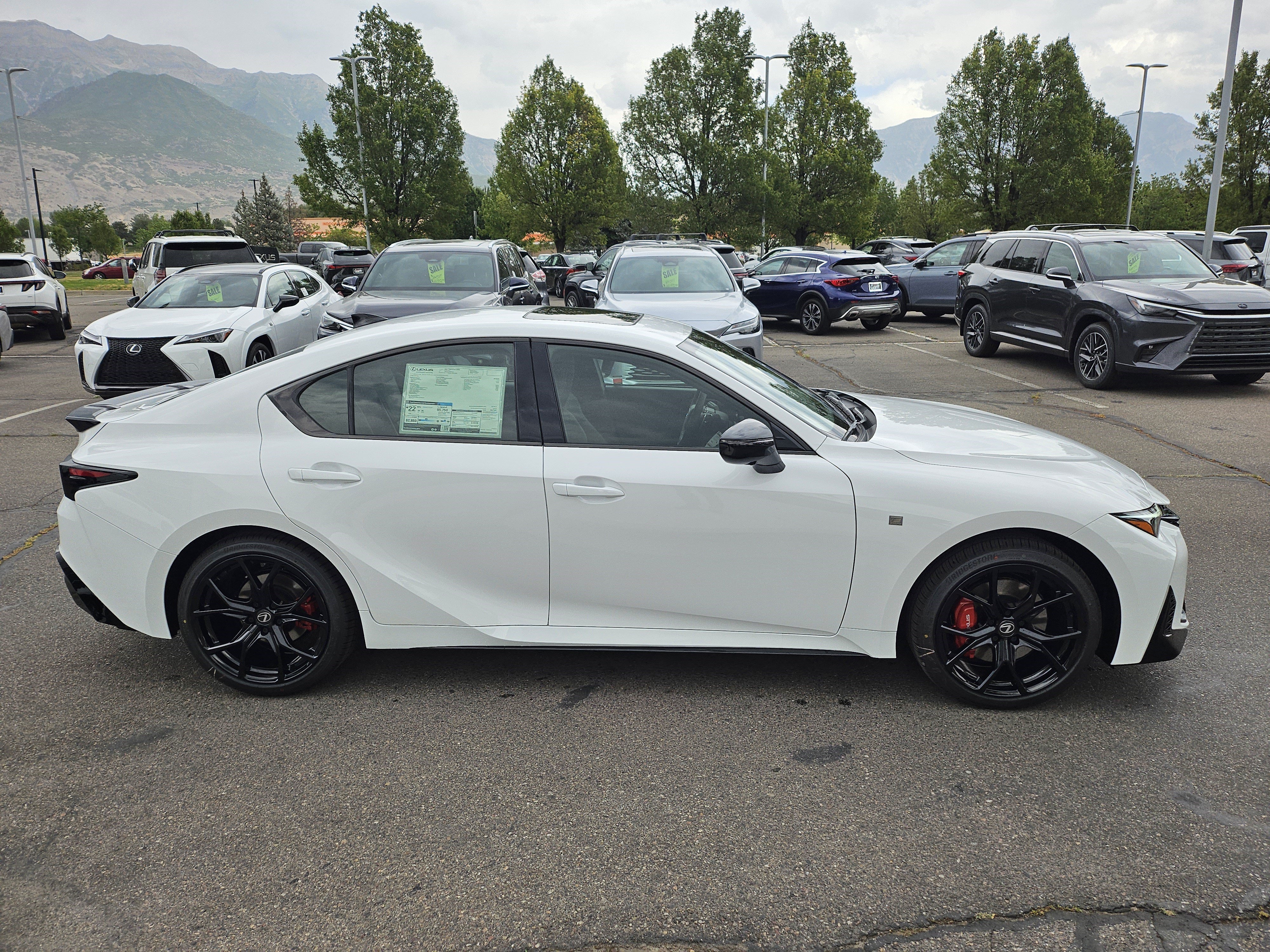 New 2026 Ultra White Lexus F SPORT AWD image 4