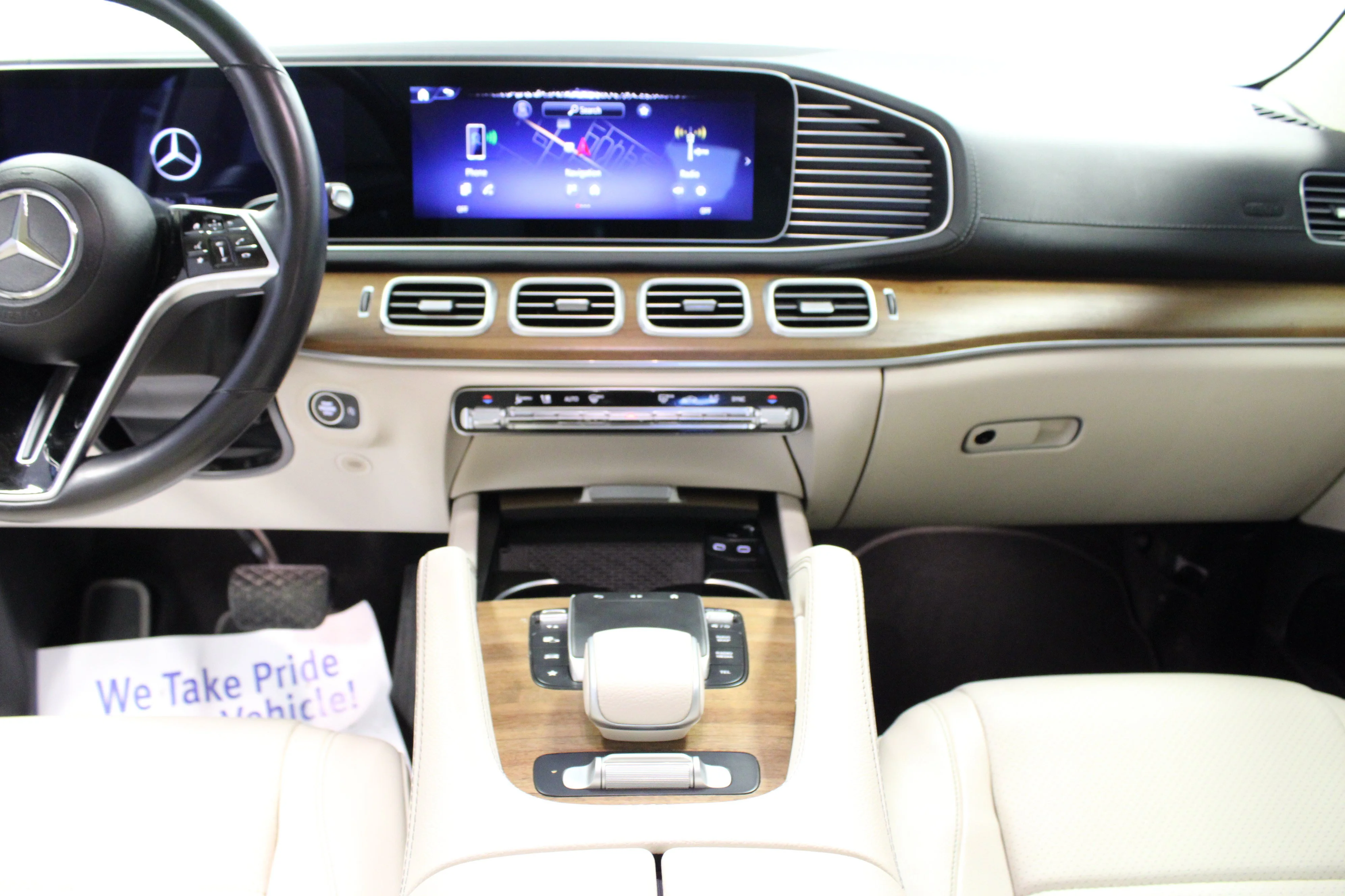 Used 2024 Polar White Mercedes-Benz GLS 450 image 19