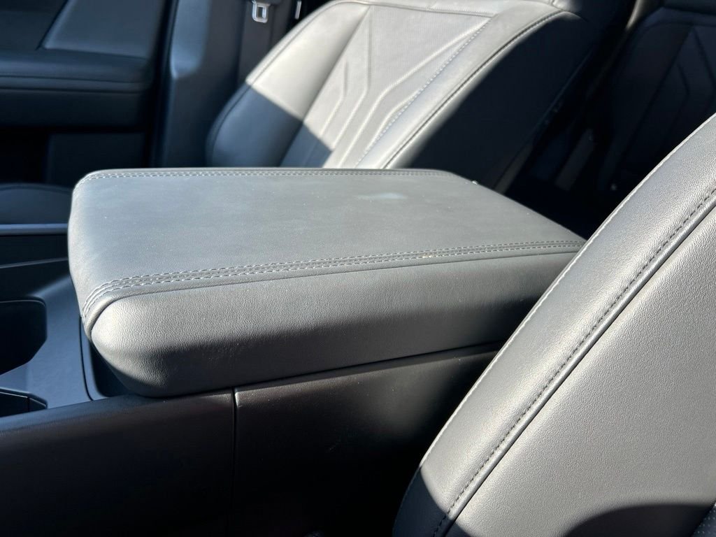 Used 2026 White Hyundai SEL image 37