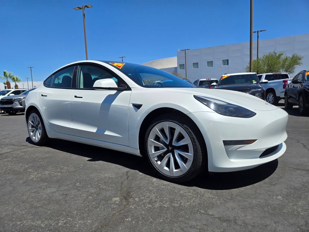2023 Tesla Model 3 -'s photo