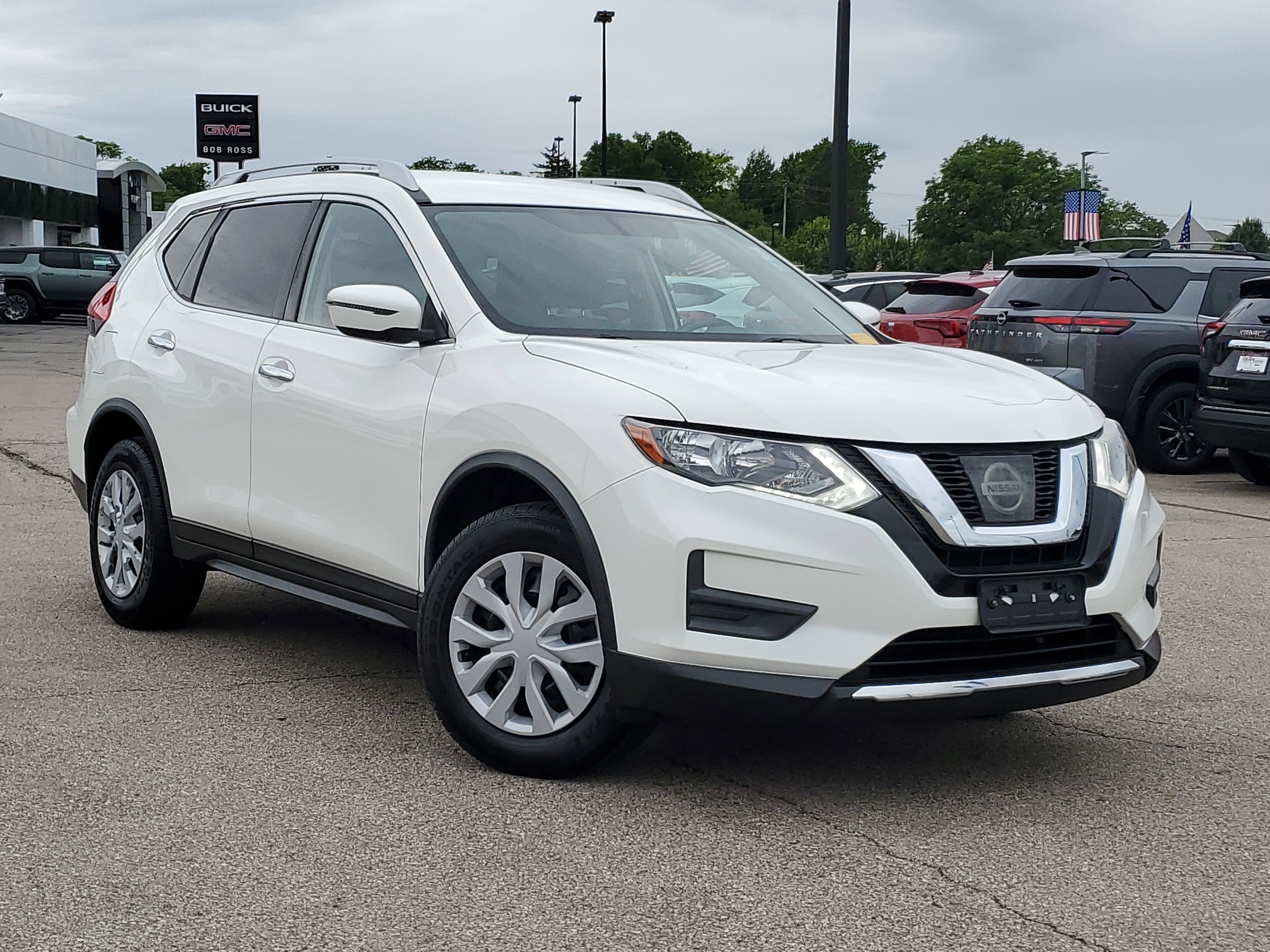2017 Nissan Rogue S AWD's photo