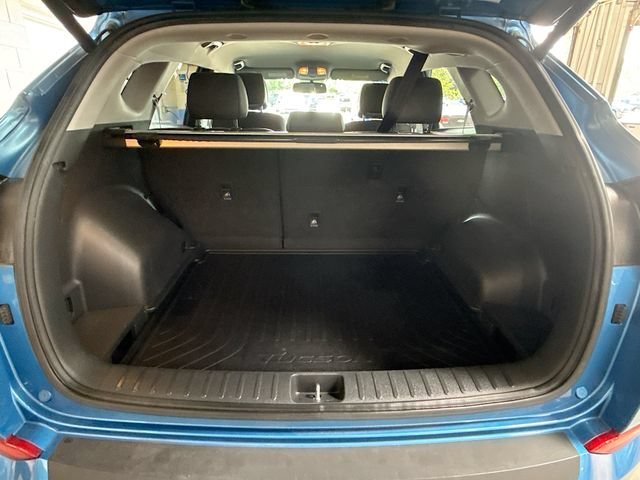 Used 2016 Blue Hyundai Limited image 27
