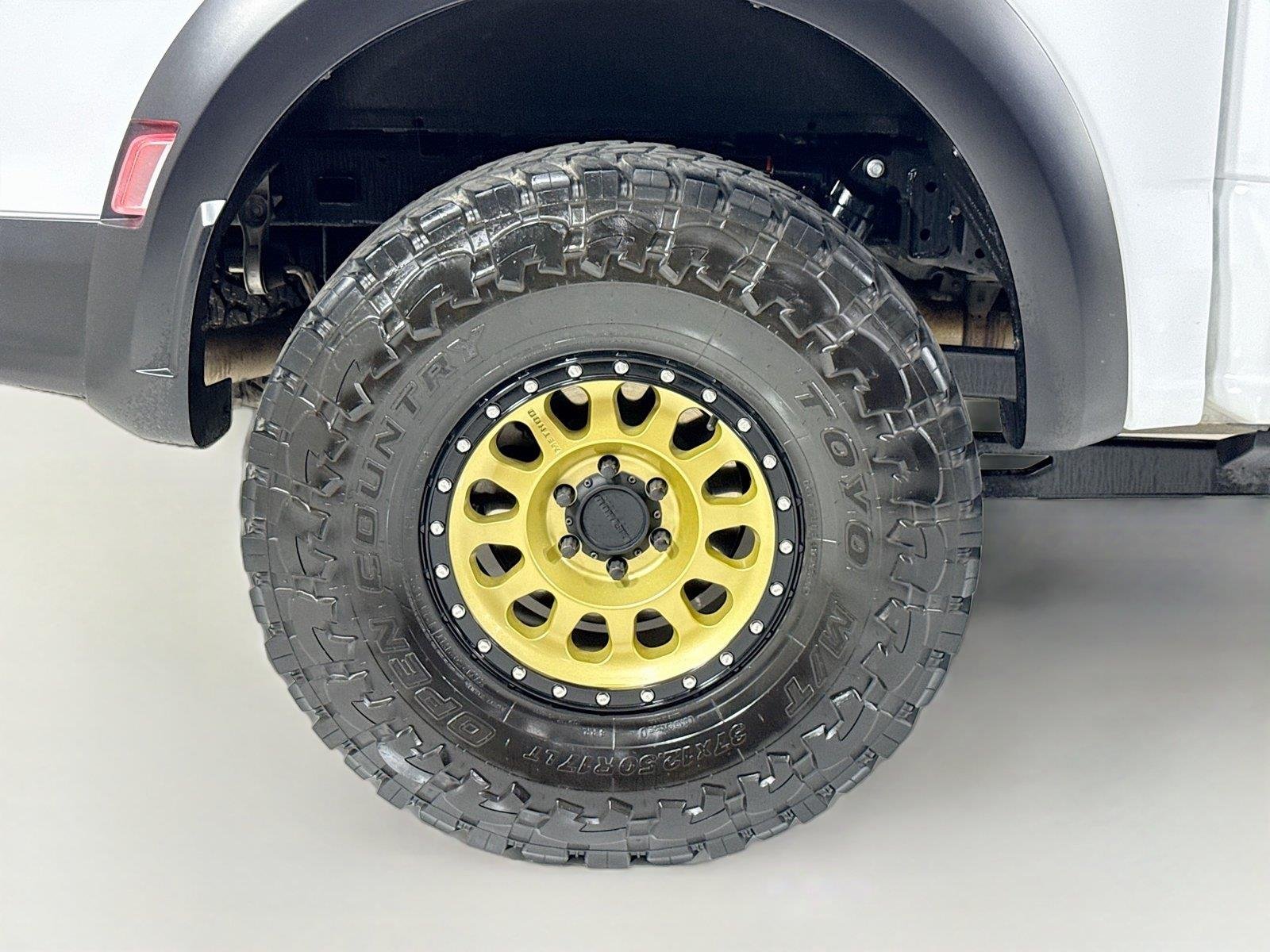 Used 2023 Oxford White Ford Raptor R | Carbon Int | Upgraded Wheels image 43