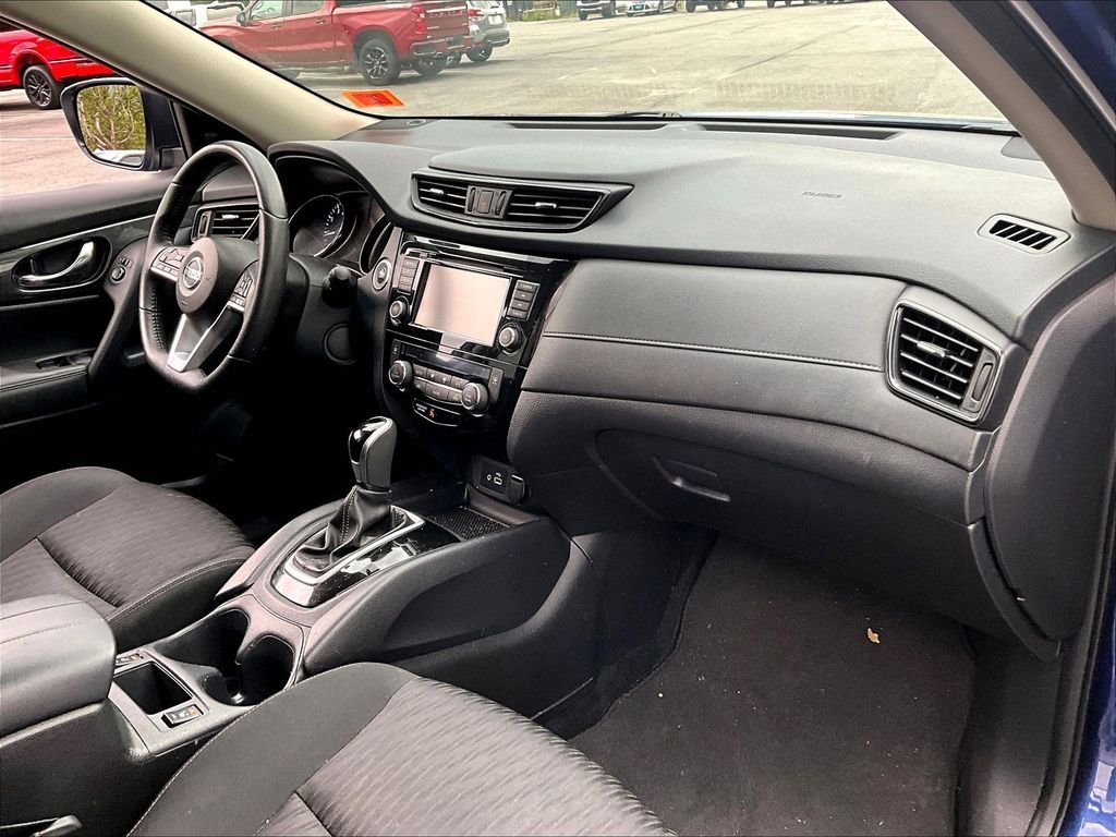 Used 2019 Caspian Blue Metallic Nissan SV image 14