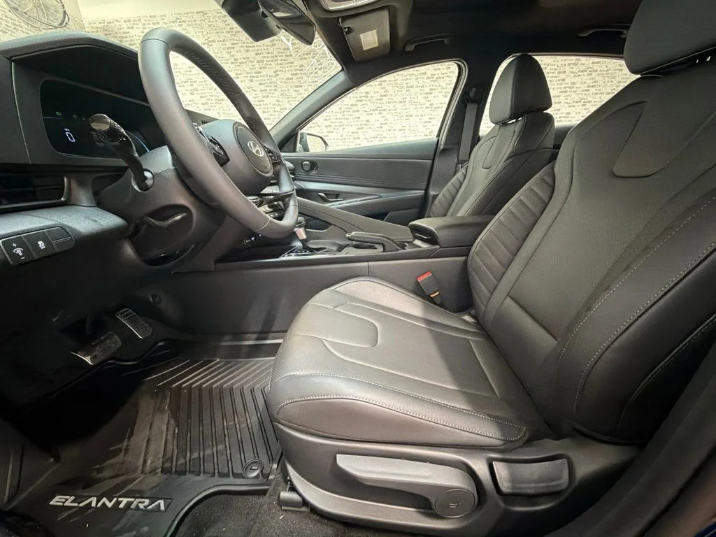 New 2026 Abyss Black Hyundai SEL Sport image 23