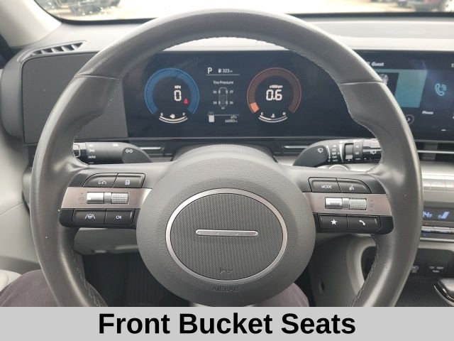 Used 2025 Yellow Hyundai SEL image 13