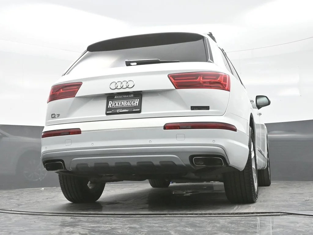 Used 2019 White Audi 55 Premium Plus image 29