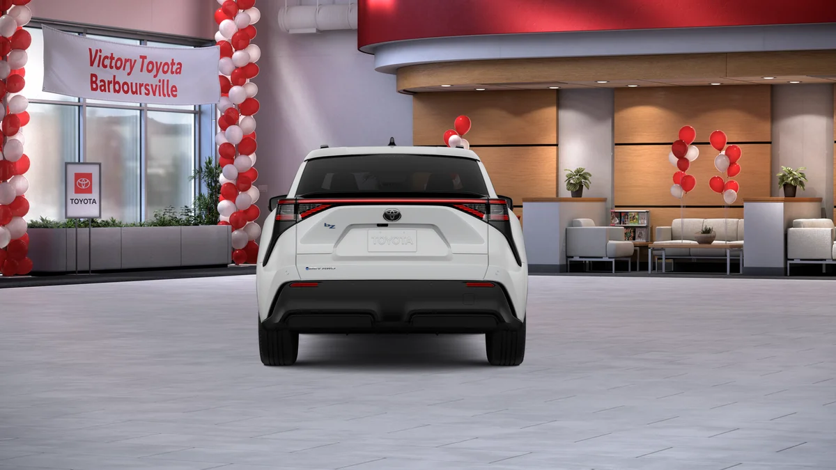 New 2026 Wind Chill Pearl Toyota XLE image 43