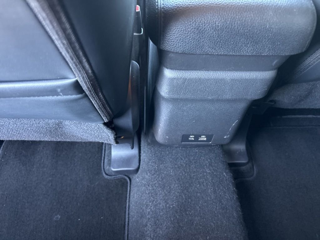 Certified Used 2025 Black Mitsubishi  image 21