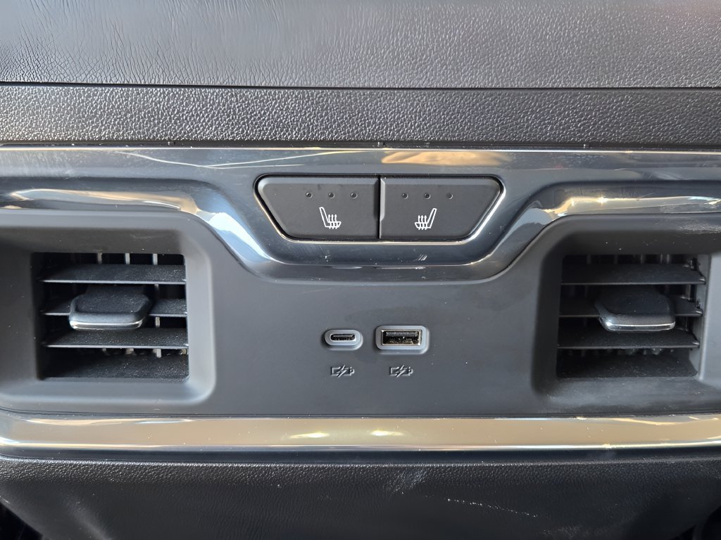 Certified Used 2025 Onyx Black GMC Denali image 18