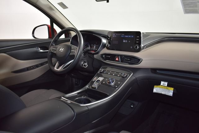 Used 2023 Red Hyundai SE image 19